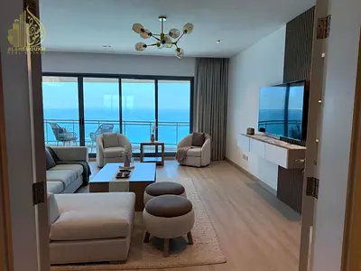 luxurious /smart home /private beach /Al khan