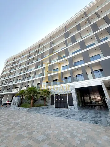 Fully Modern | fully furnished | Prime Location
