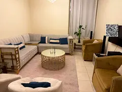 One-bedroom apartment with a balcony and parking