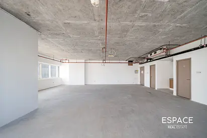 1 Month Free | Vacant | Prime Location