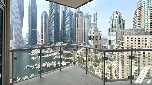 Stunning Marina View I Chiller Free ILuxury Living