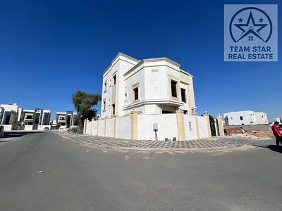 corner villa for rent in Al Zahia, featuring 6 spacious bedrooms with a roof