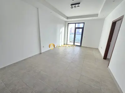Elegant 1BR With Large Study room | Very Rare unit