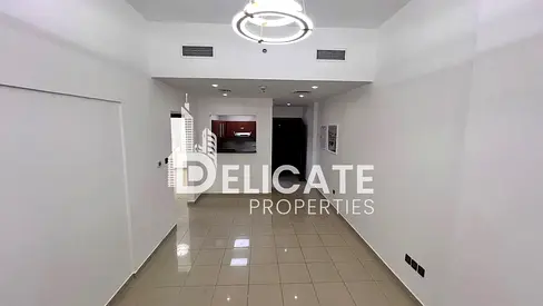 Vacant | Bright and Spacious | Ready to Move