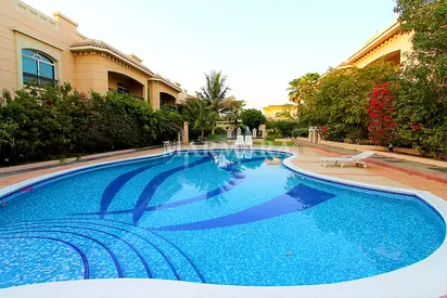 Amazing 4BR+Study | Shared Pool, Gym | Umm Suqeim 2