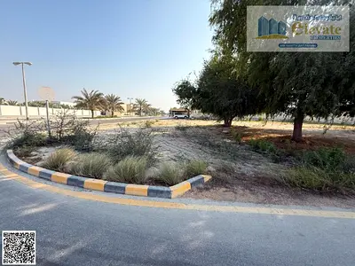 قطعة أرض سكنية للبيع | ١٠,١٠٠ قدم مربع | للمقيمين فقط | منطقة هادئة