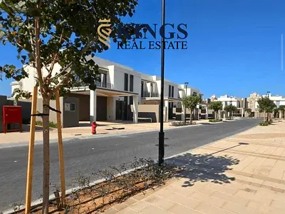 Canal Unit | stunning Townhouse | Semi-Detached