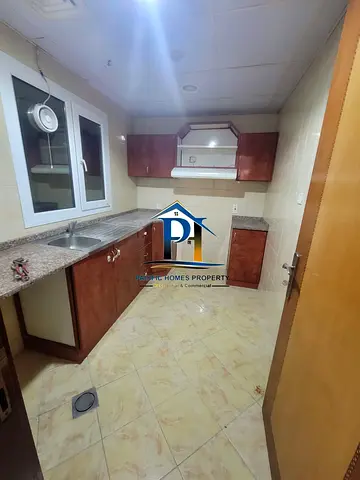CLOSE TO POUND PARK HUGE SIZE 2 BHK WIT PARKING JUST IN 55K.....