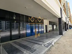 Direct View of Crystal Lagoon and Burj Khalifa / Brand New