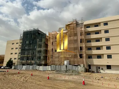 للبيع ارض تجاريه بالشارقه الفلاح تجاريه مويلح جوار المسجد والحديقه تملك حر للعرب