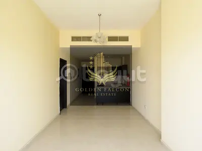 Hot Deal | 1BHK Big Balcony in Goldcrest Tower B