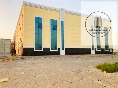 Commercial showroom on King Faisal Street. Permitted activity: Medical center or clinics only.