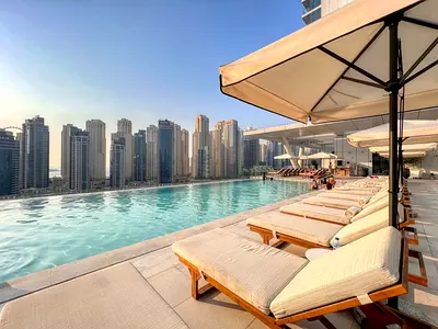 **Signature Residence** | Panoramic Views | Vida Residences Marina