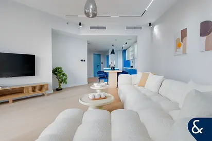 FULLY UPGRADED - VACANT - HIGH FLOOR