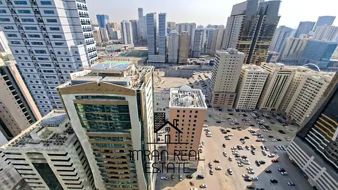 Spacious 1bhk with balcony and built-in wardrobe