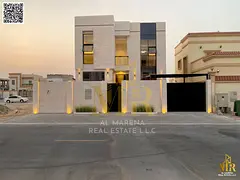 2-floor + roof super modern villa in a prime location near the mosque, 4 master bedrooms, very attra