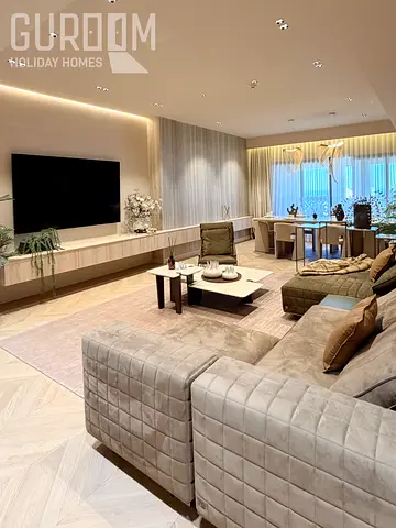 NEW Amazing 3 BR on Palm Jumeirah with panoramic view