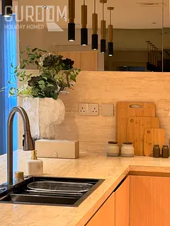 NEW Amazing 3 BR on Palm Jumeirah with panoramic view