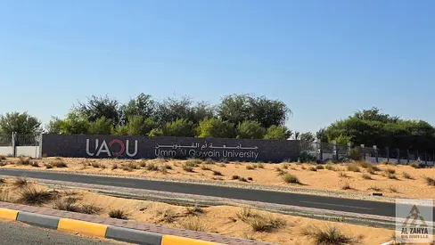 | قطعة أرض فيلا | 460 ألف درهم إماراتي | على طريق E311 | بدون رسوم نقل | 3014 قدم مربع | أم القيوين |