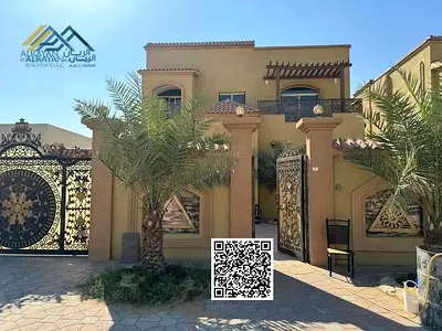 فيلا فاخره بمساحة بناء واسعه * موقع مميز جدا * ارتداد 15 متر * تملك حر بدون دفعه اولى