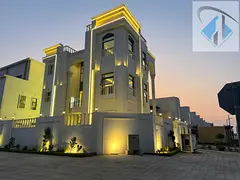 Villa for sale in a very prime location, 6 bedrooms, 4500 sq ft, including registration and ownershi