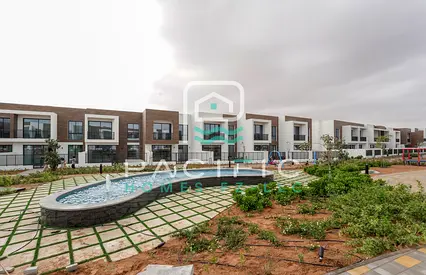 Spacious 3 Bed + Big Maid | Corner Villa | Phase 1