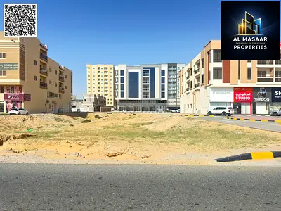 Residential/commercial land, ground floor + 8 floors, corner plot on two streets, directly on the main street with a 20-meter front setback. Freehold