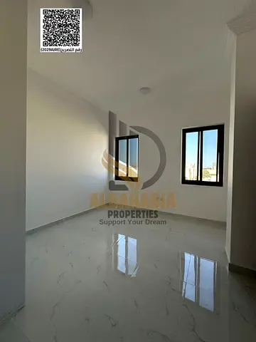 🏢 شقة للإيجار السنوي – الروضة 2، عجمان | بالقرب من دوار العبايات