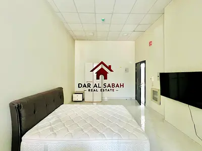 Brand New/ 6 cheques payment / deposit cheques / 1 month/ ready to move!