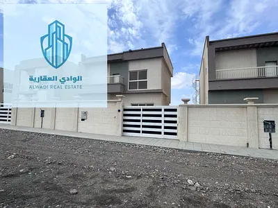 فيلا للبيع بمصفوت فيلا اطلاله مباسره علي سد مزيرع واستمتع باجمل شتاء وافضل الاجواء والفعاليات في مصفوت وحتا حيث الاطلاله الجبليه الرائعه