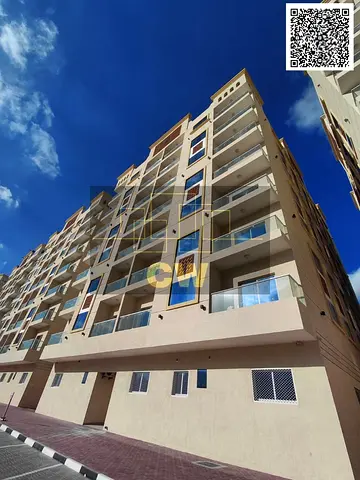 شقة استوديو واسعة للبيع في الأميرا | موقع مميز