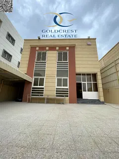 villa on prime location