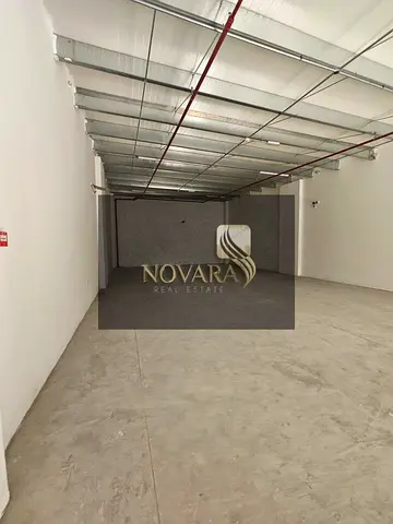 Warehouse 3,000 sq. ft. – 30 kW electricity – For rent in Al Jurf Industrial Area, Ajman.