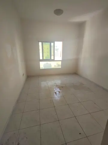 2 bedrooms + hall - 2 bathrooms - Location: Al Majaz 2, Gamal Abdul Nasser Street Price: AED 40,000 Payment: 4 or 6 installments Security deposit: AED