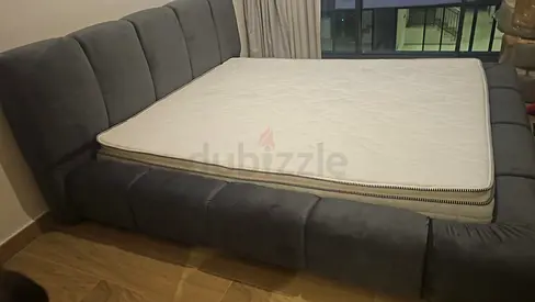 Brand New Queen Size - Fully Customizable Bedframe, Hydraulic Storage Can be installed