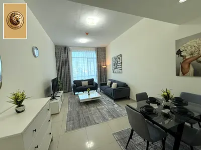 للايجار الشهر  غرفه وصاله مع 2 حمام  مع بلكونه مساحه كبيره فرش فندقي  قريب لاتجاه الكورنيش  غرش جديد اول ساكن