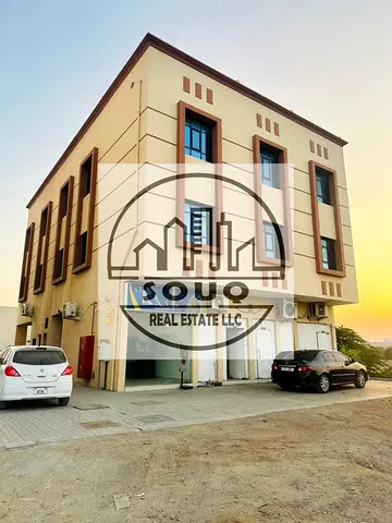 Building for Sale in Al Feleiyah – Ras Al Khaimah