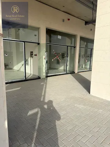 Shop for Rent in Al Hoshi
