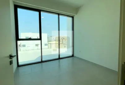 3 BR+MAID'S ROOM | PARK FACING | PRIME LOCATION