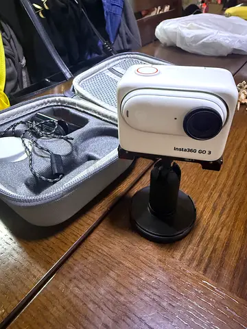 Insta360 GO 3 Action Camera