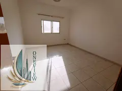 Specious flat 1 BEDROOM HALL family BLD just 27999