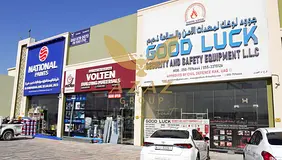 Spacious Industrial Warehouse for Rent/ 3,070 sqft