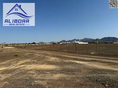 ❇️ قطعة أرض للبيع – إمارة عجمان  📍 المنامة 13 – عجمان  🛣️ زاوية على شارعين رئيسيين