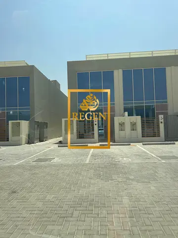 فيلا بغرفة نوم واحدة | واجهة زجاجية حديثة | مناظر متعددة | روكان 3 دبي لاند