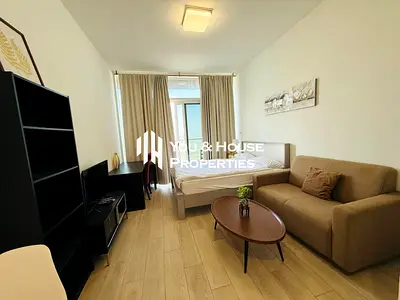 Fully Furnished Studio | Luxurious Living| Upgraded Unit | Premium Building