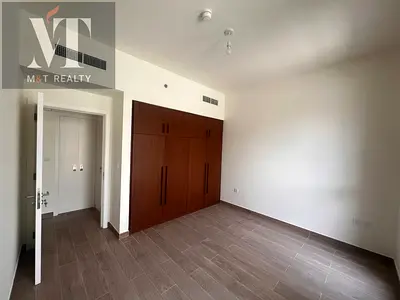 1 BR APARTMENT FOR RENT IN HOLLAND GARDENS, TOWN SQUARE WITH WHITE GOODS