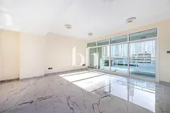 Upgraded | Large Layout | Low Floor