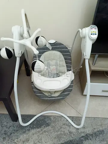 Graco electrical Baby Swing with music  and Mobile Toys