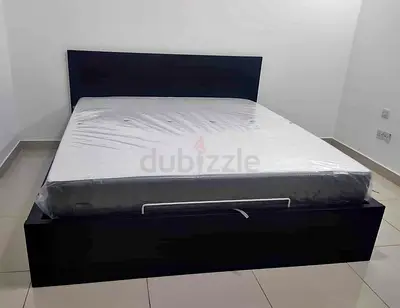 Ikea hydraulic king‑size bed (180 × 200 cm) with  IKEA mattress