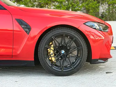 2025 BMW M3 photo 6